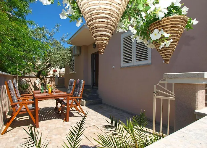 House Kristina 2087 Πούλα