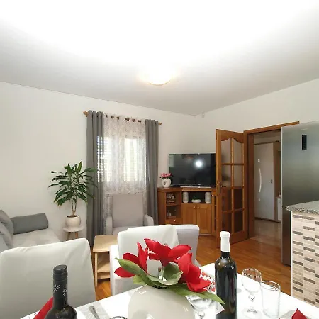 House Kristina 2087